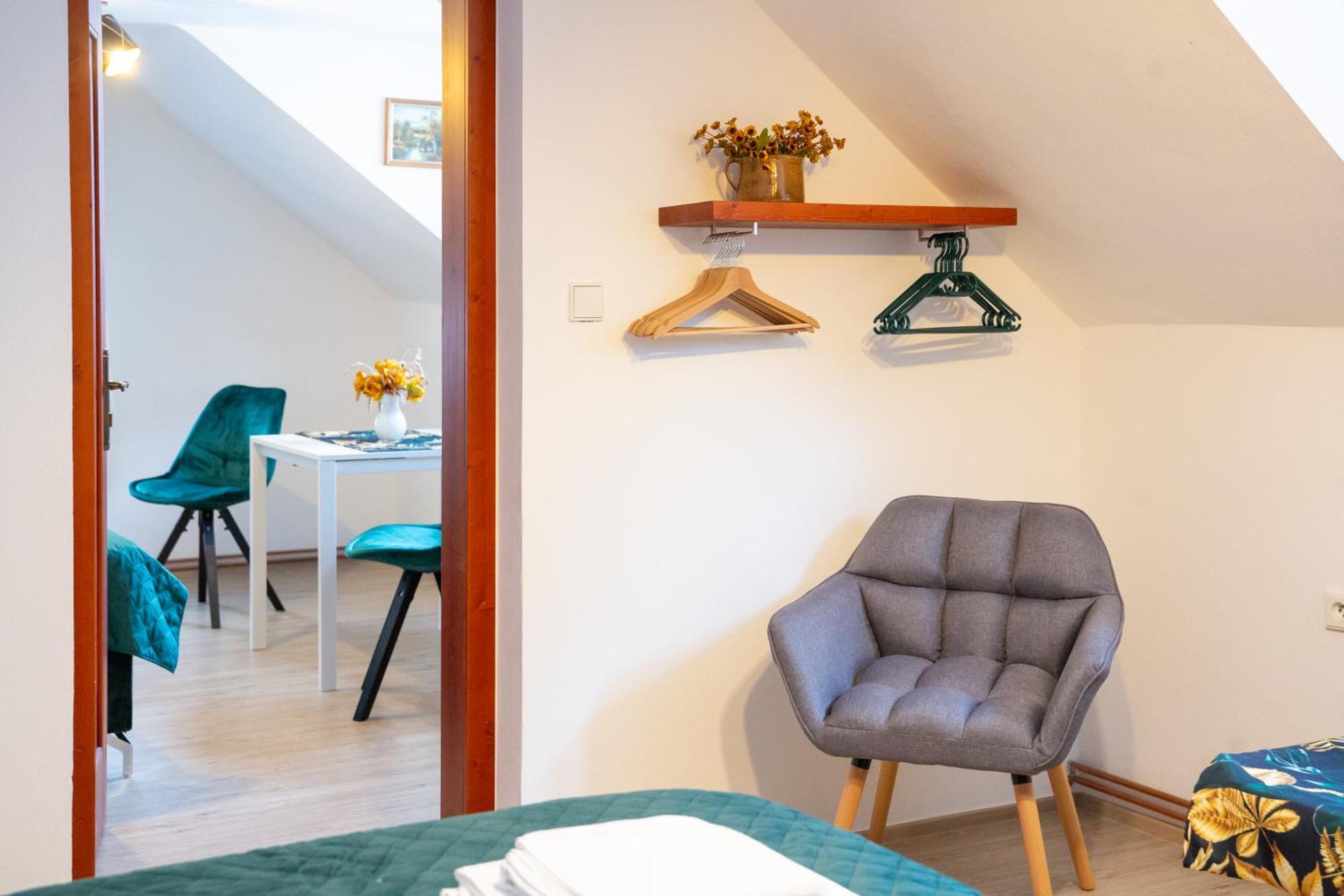 Rezidence Plesivec - Rodinny Apartman S 3 Loznicemi Cesky Krumlov Luaran gambar