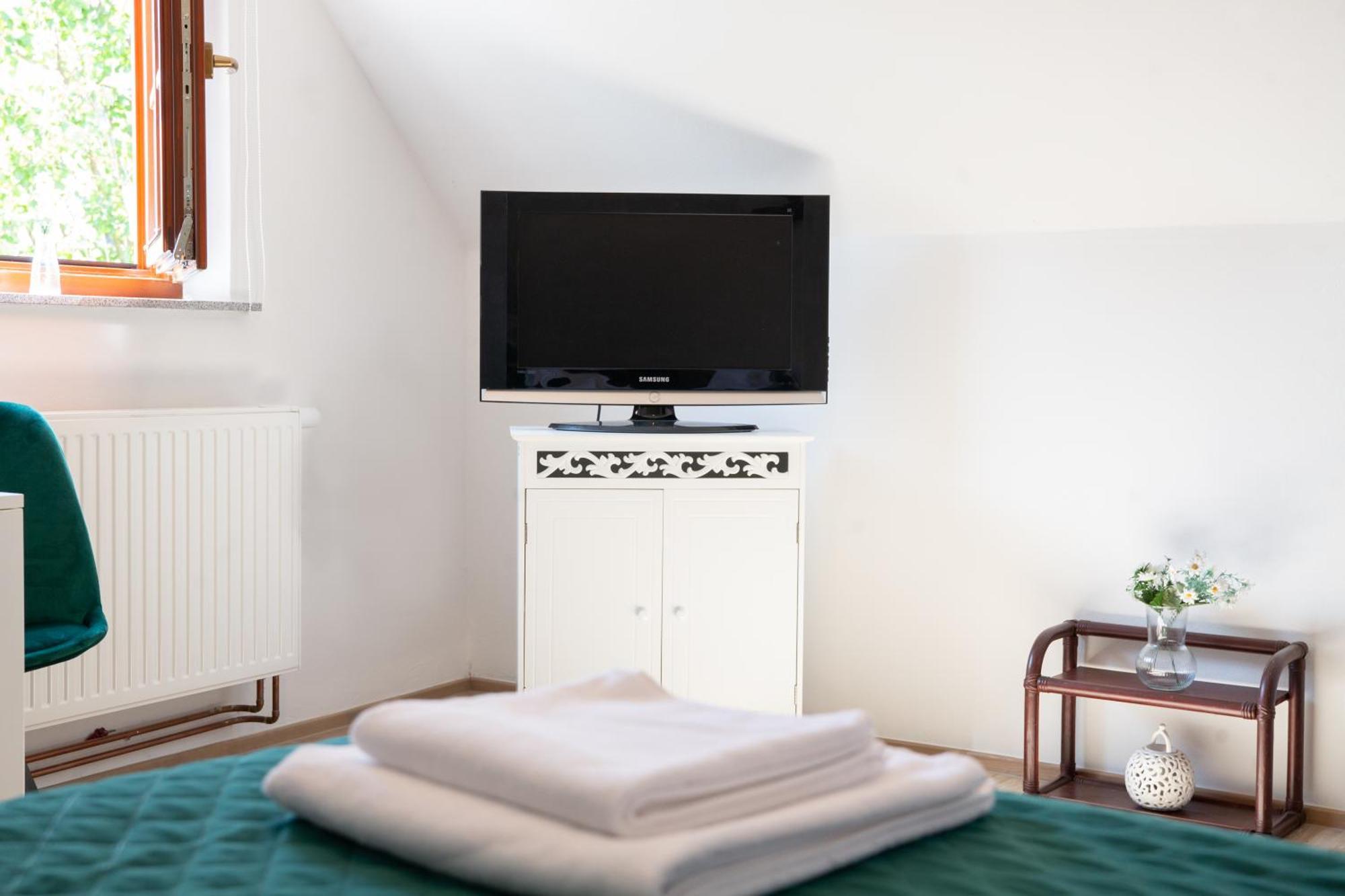Rezidence Plesivec - Rodinny Apartman S 3 Loznicemi Cesky Krumlov Luaran gambar