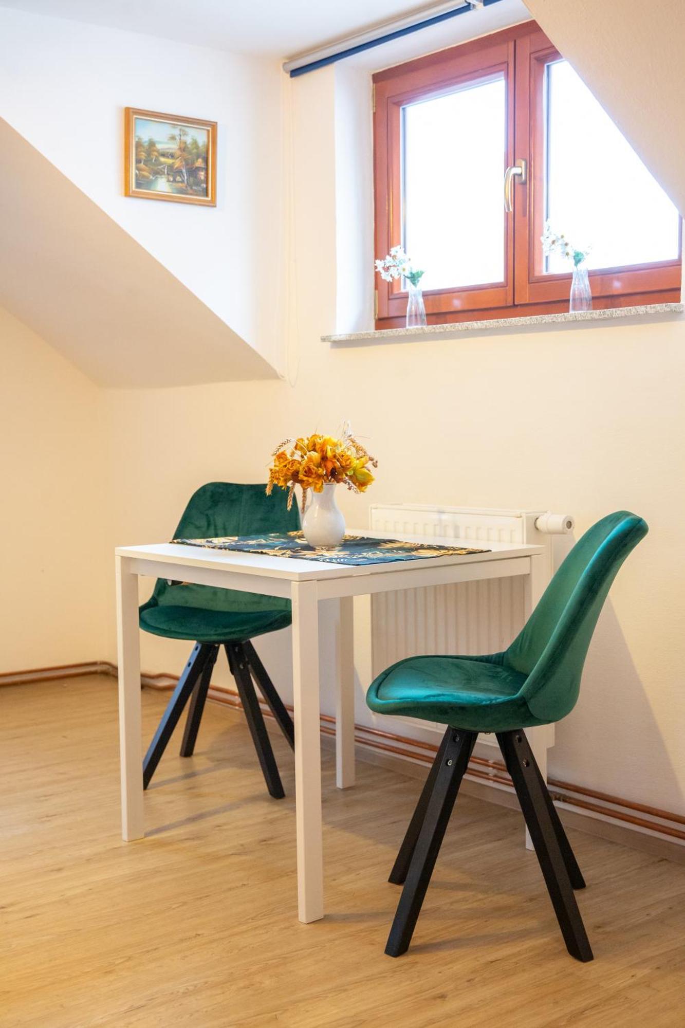 Rezidence Plesivec - Rodinny Apartman S 3 Loznicemi Cesky Krumlov Luaran gambar