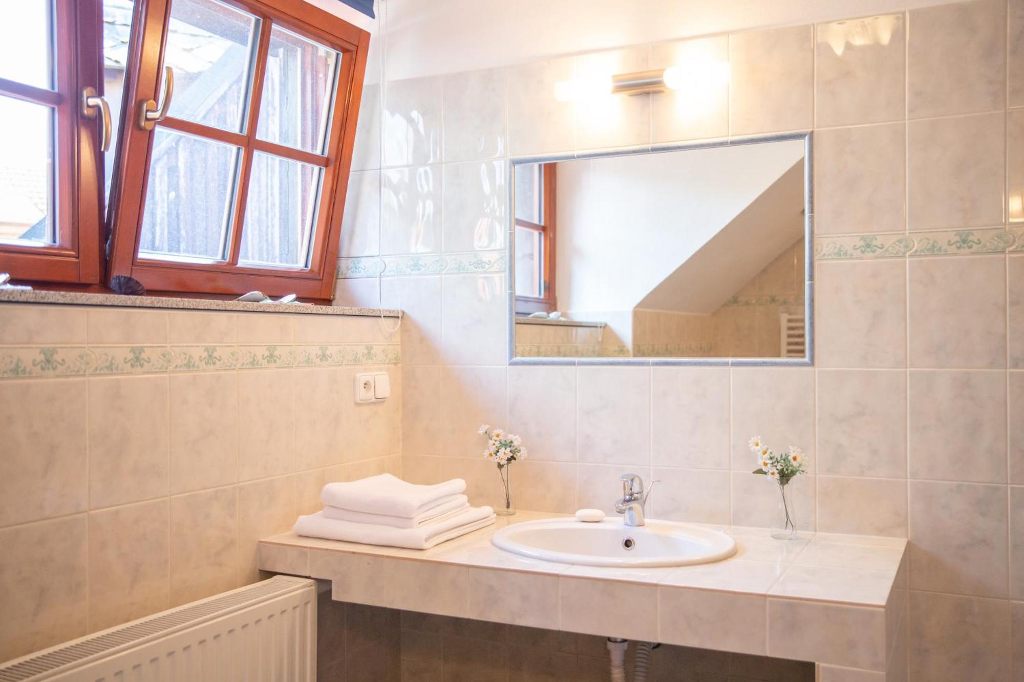Rezidence Plesivec - Rodinny Apartman S 3 Loznicemi Cesky Krumlov Luaran gambar